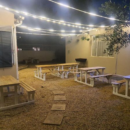 Birchway'S Backpackers Hostel Pretoria Bagian luar foto