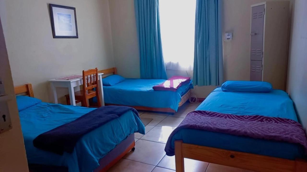 Birchway'S Backpackers Hostel Pretoria Bagian luar foto